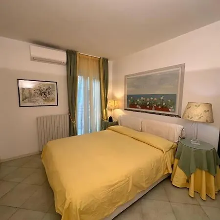 Casa Nostra Apartment *